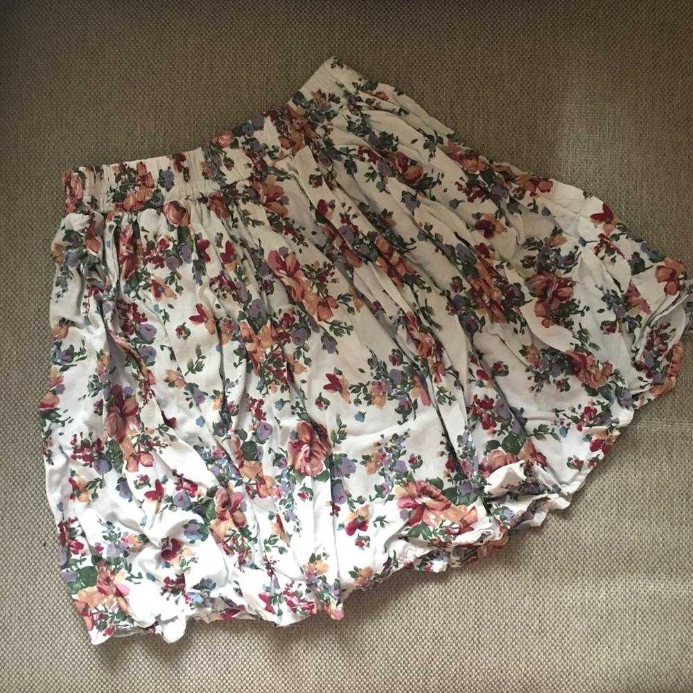 Brandy Melville skirt